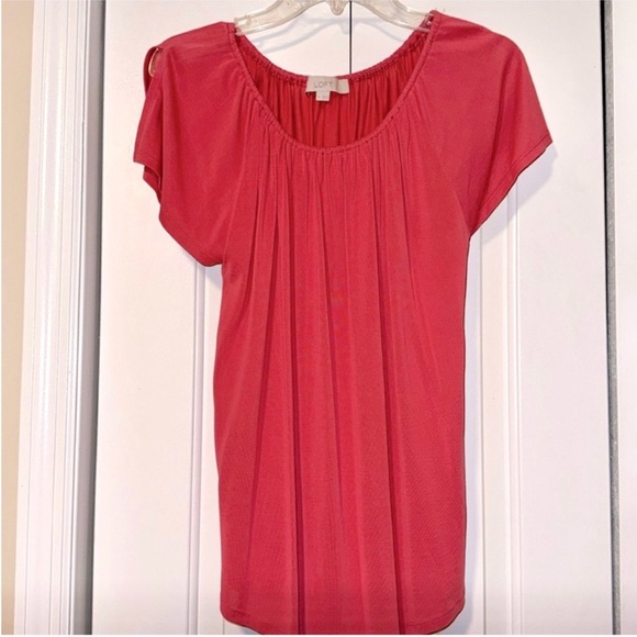 Banana Republic cobalt blue top, size medium & LOFT watermelon top size medium - Picture 5 of 6